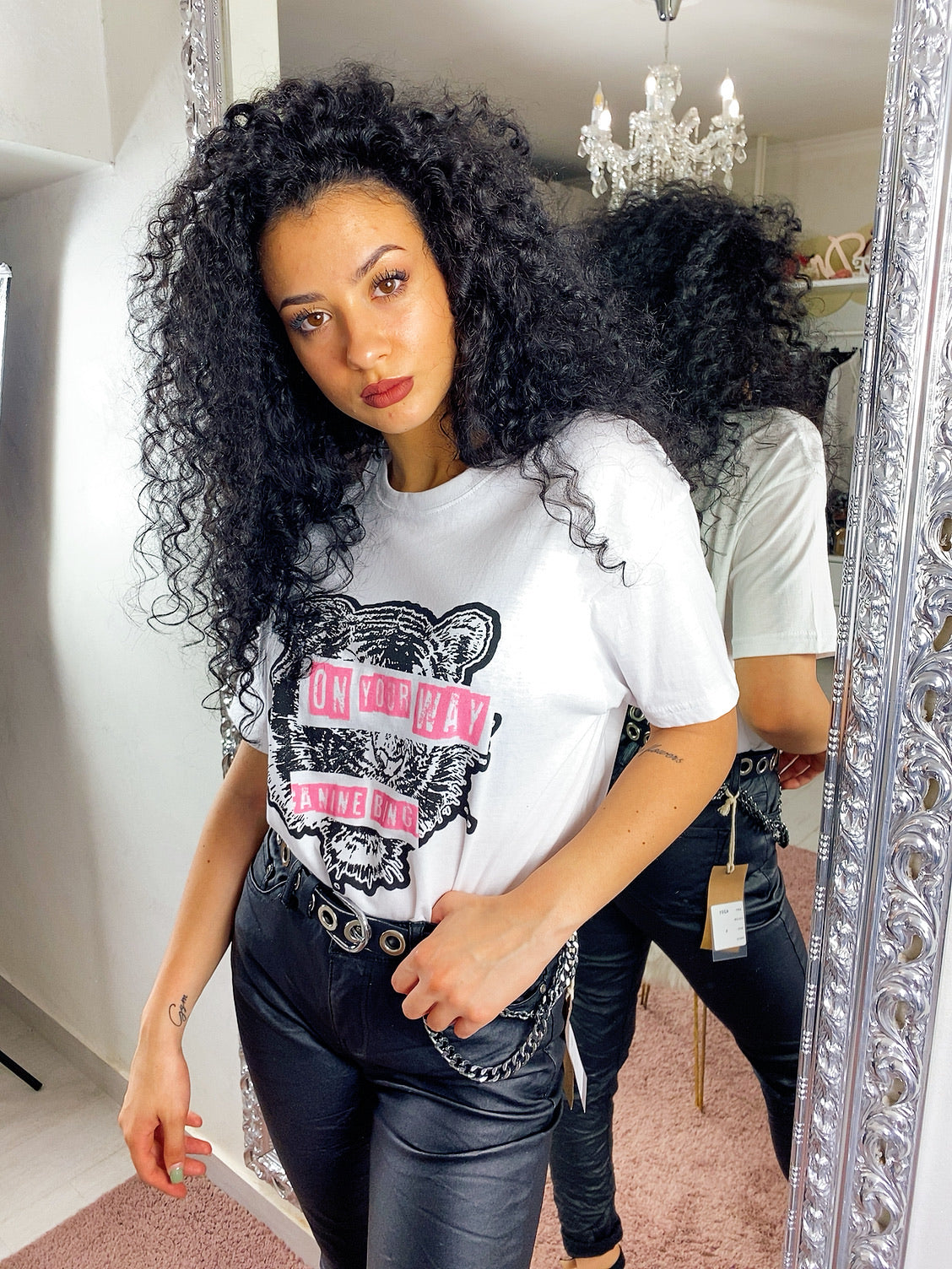 T-shirt bianca con stampa