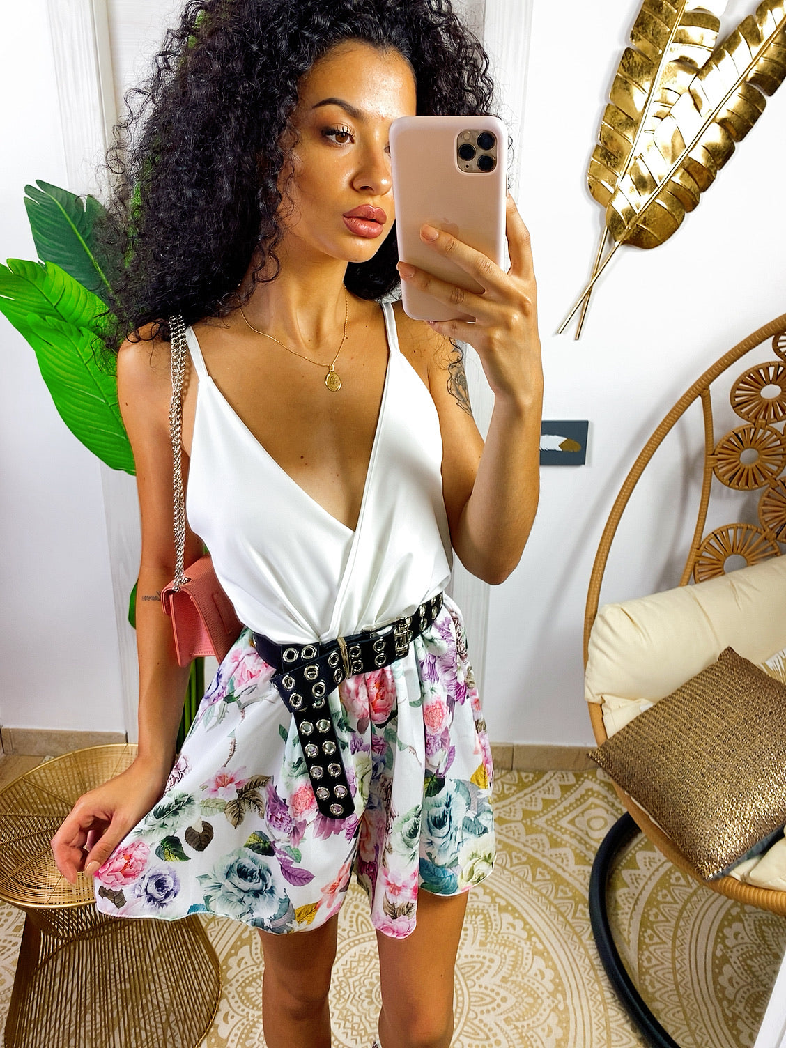 Tutina con pantaloncino a fiori sfumati lilla