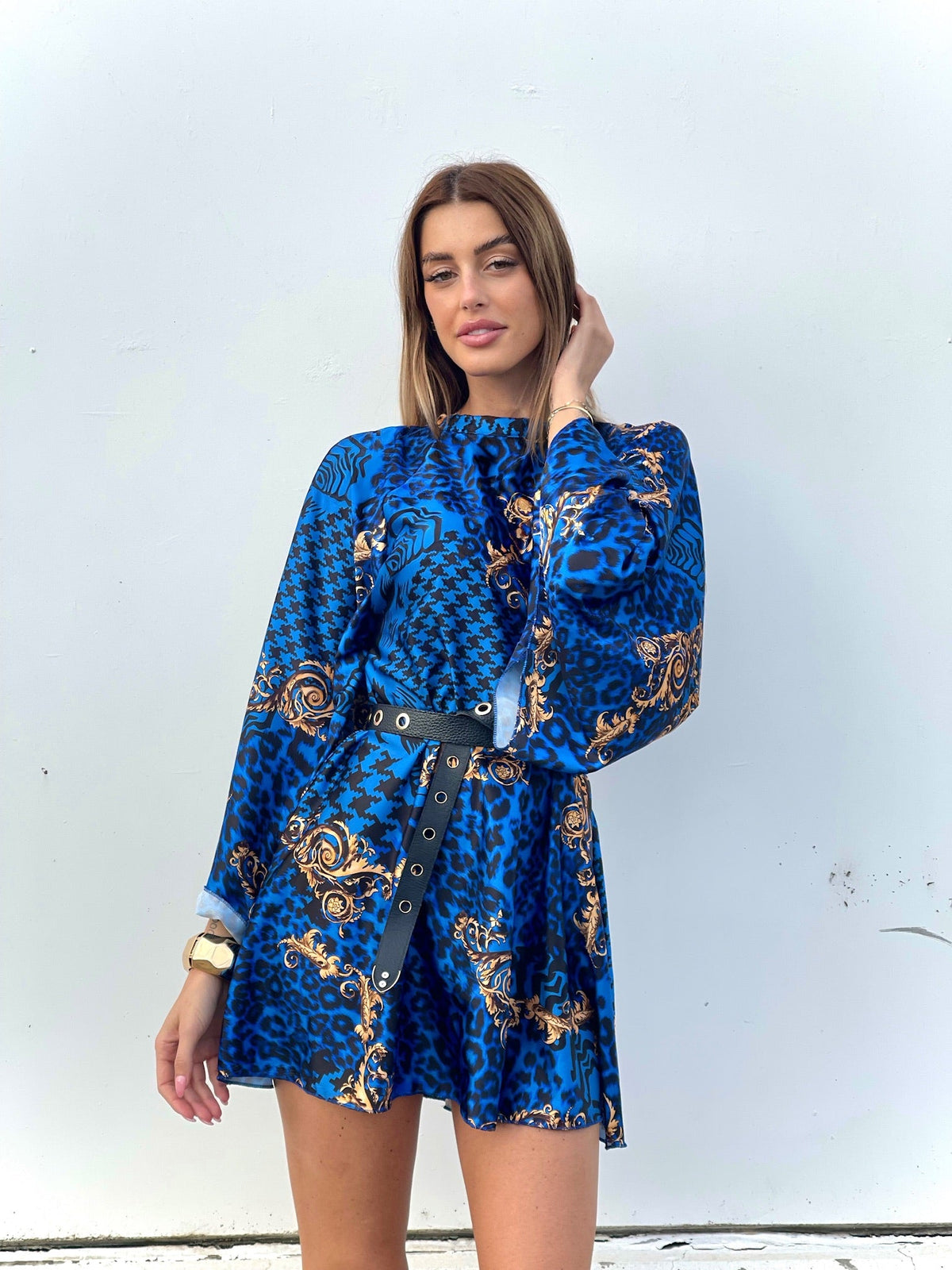 Abito etnico schiena aperta blu