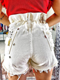 Levi’s Short Vintage bianco con borchie e strappi