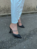 Tacchi in raso neri con strass
