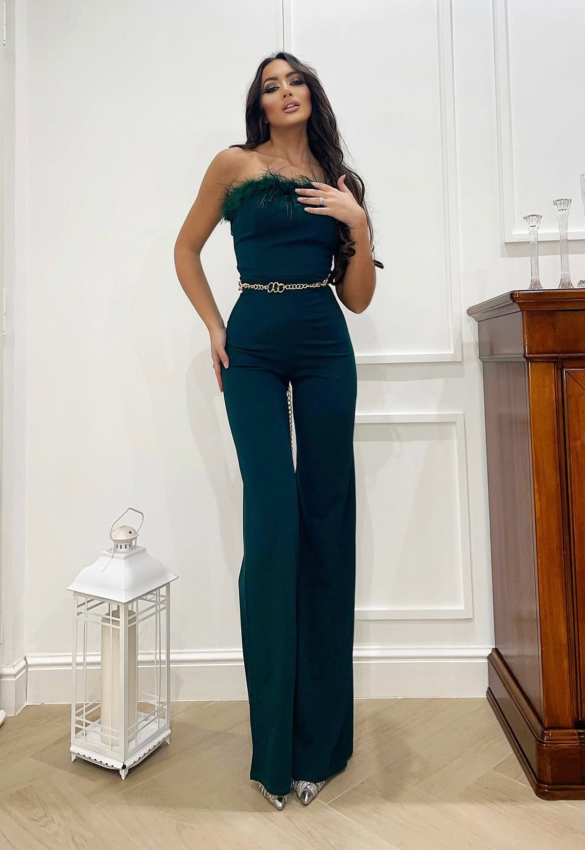 Tuta con piume verde bottiglia