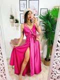 Abito in raso con maxi spacco peonia
