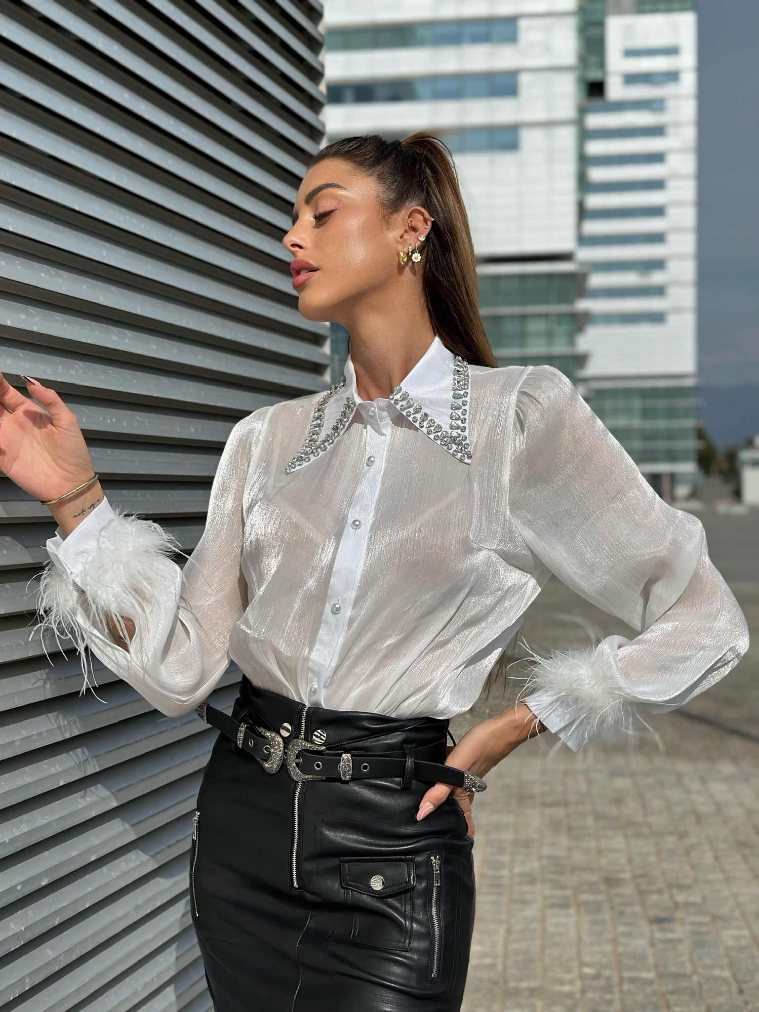 Camicia bianca con strass