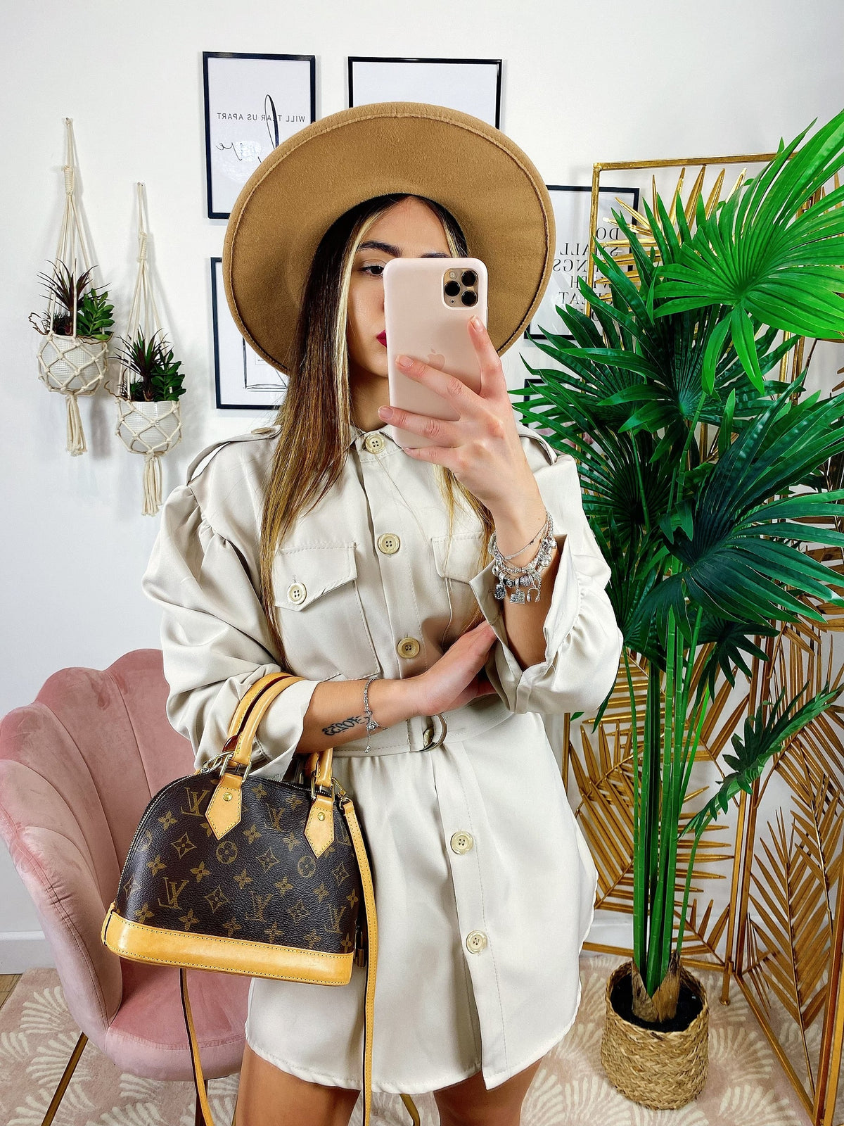 Abito a camicia con cintura beige