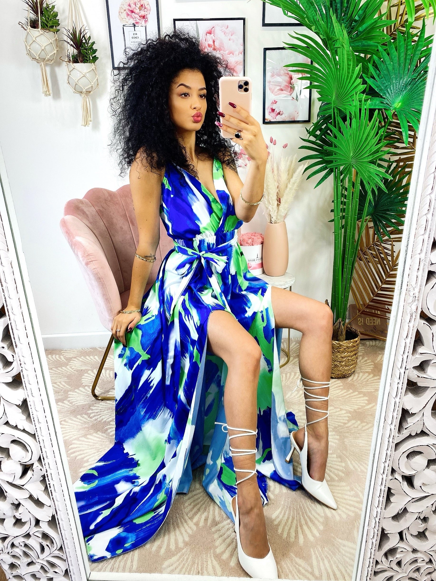 Abito con due spacchi verde blu