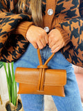 Borsa a mano o tracolla in pelle