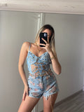 Body celeste con fiori