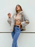Giaccone grigio polvere dettaglio Camel