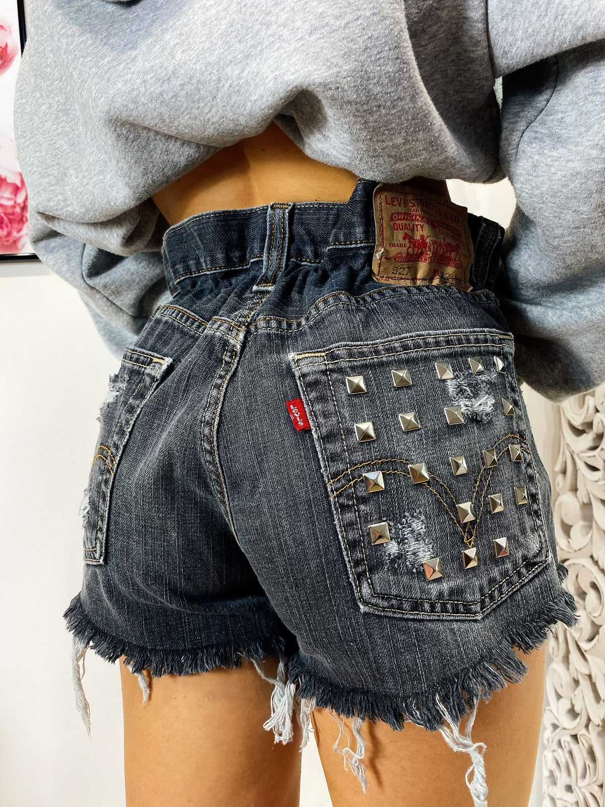 Short Levi’s Vintage con Borchie bagno grigio scuro