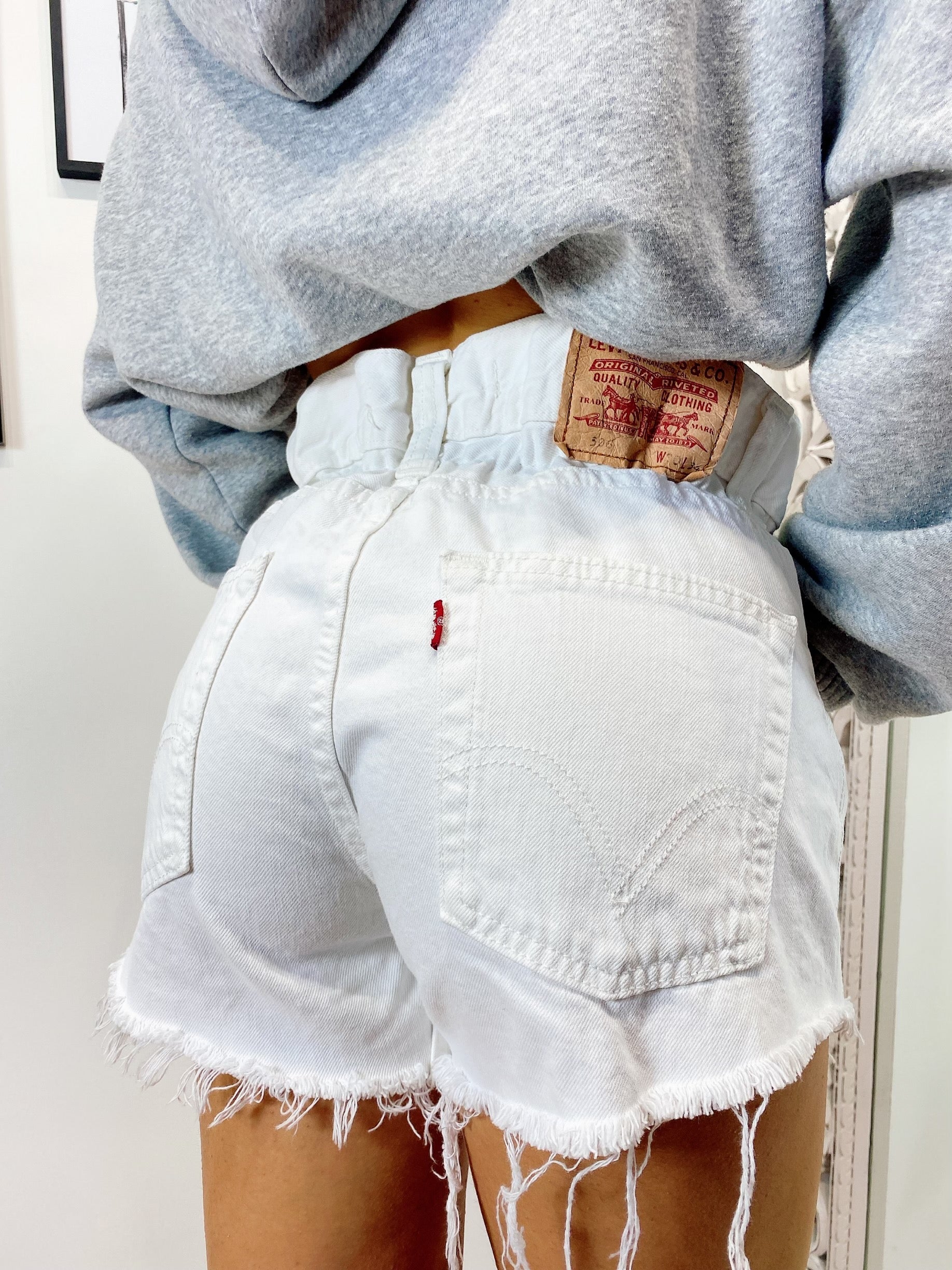 Short Levi’s Vintage Bianco