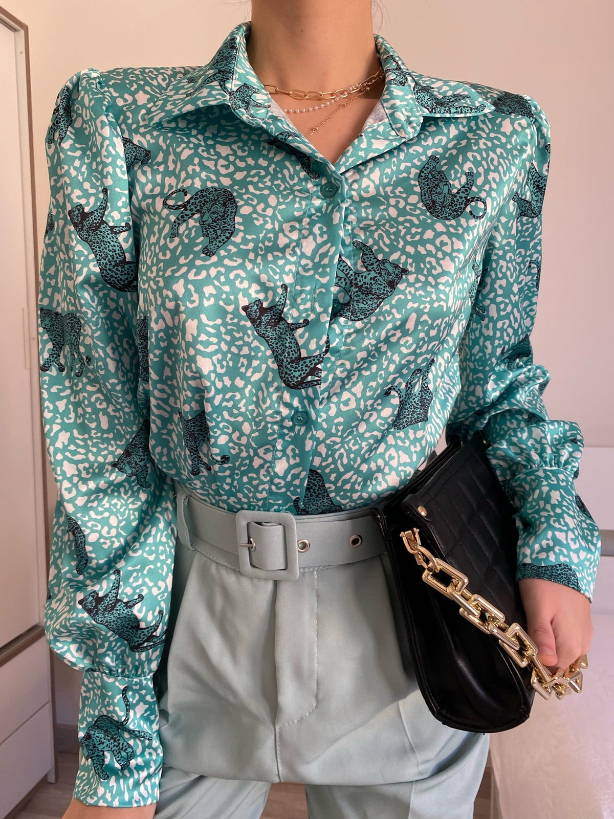 Camicia con stampa animalier