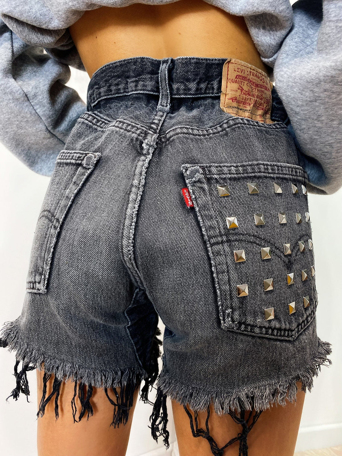 Short Levi’s Vintage Nero con Borchie