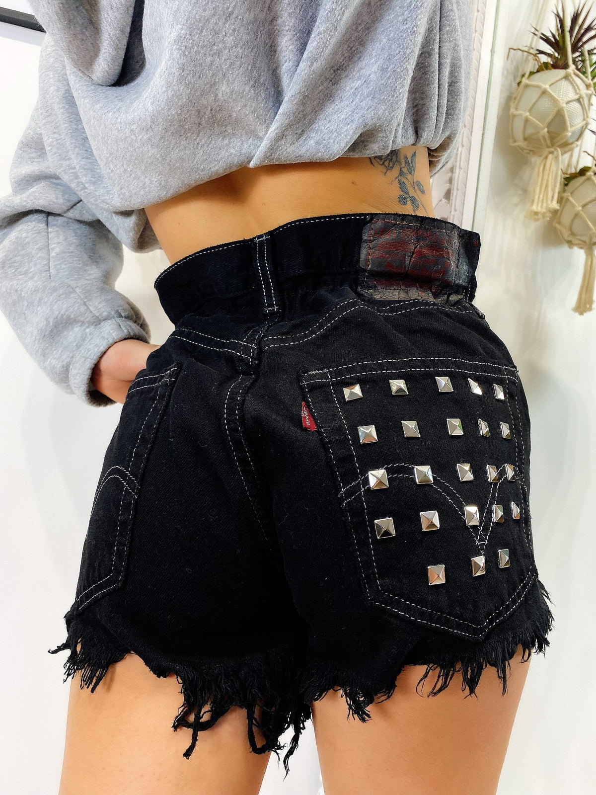 Short Levi’s Vintage con Borchie Nero
