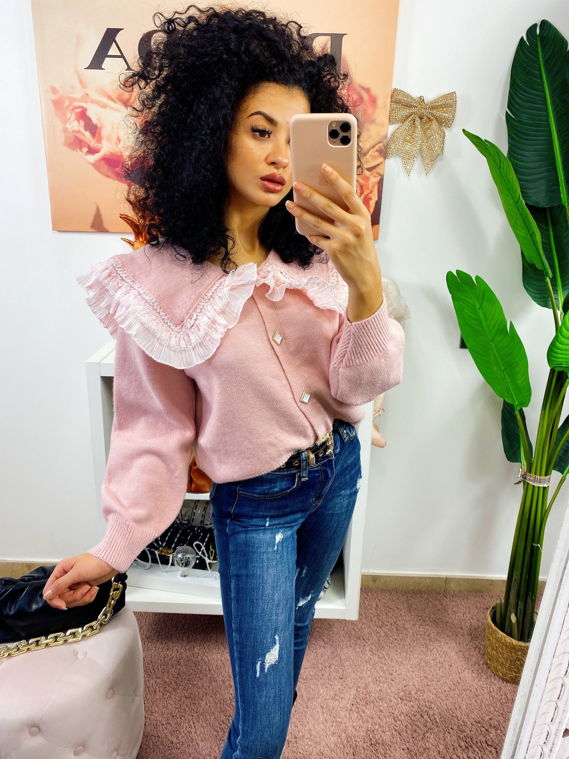 Maglione con pizzo e bottoni gioiello