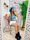 Short con spacchi anteriori sfrangiato bianco