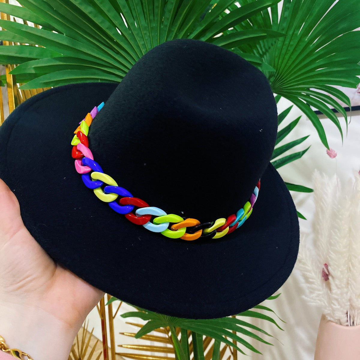 Cappello Nero catena multicolor