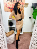 Abito in maglia a giro collo camel
