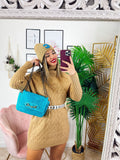 Maxi maglia a collo alto camel