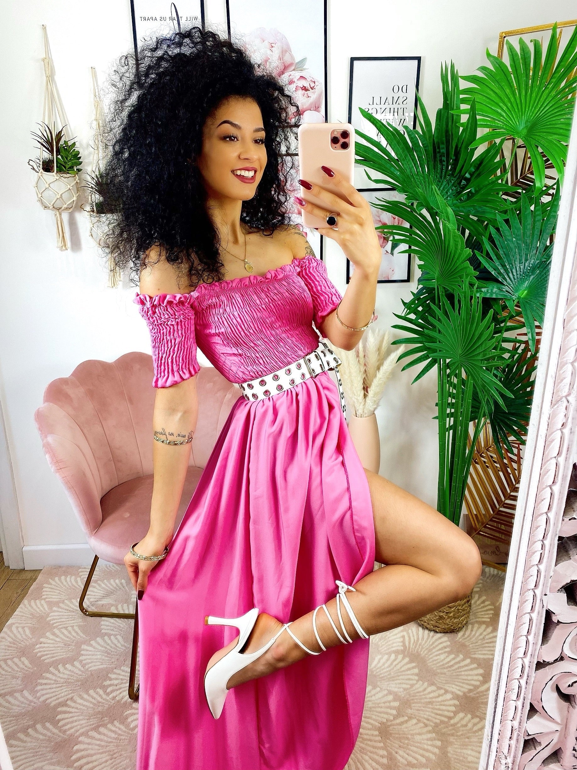 Abito lungo con scollo a barchetta rosa barbie