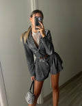 Completo giacca crop e short glitter argento