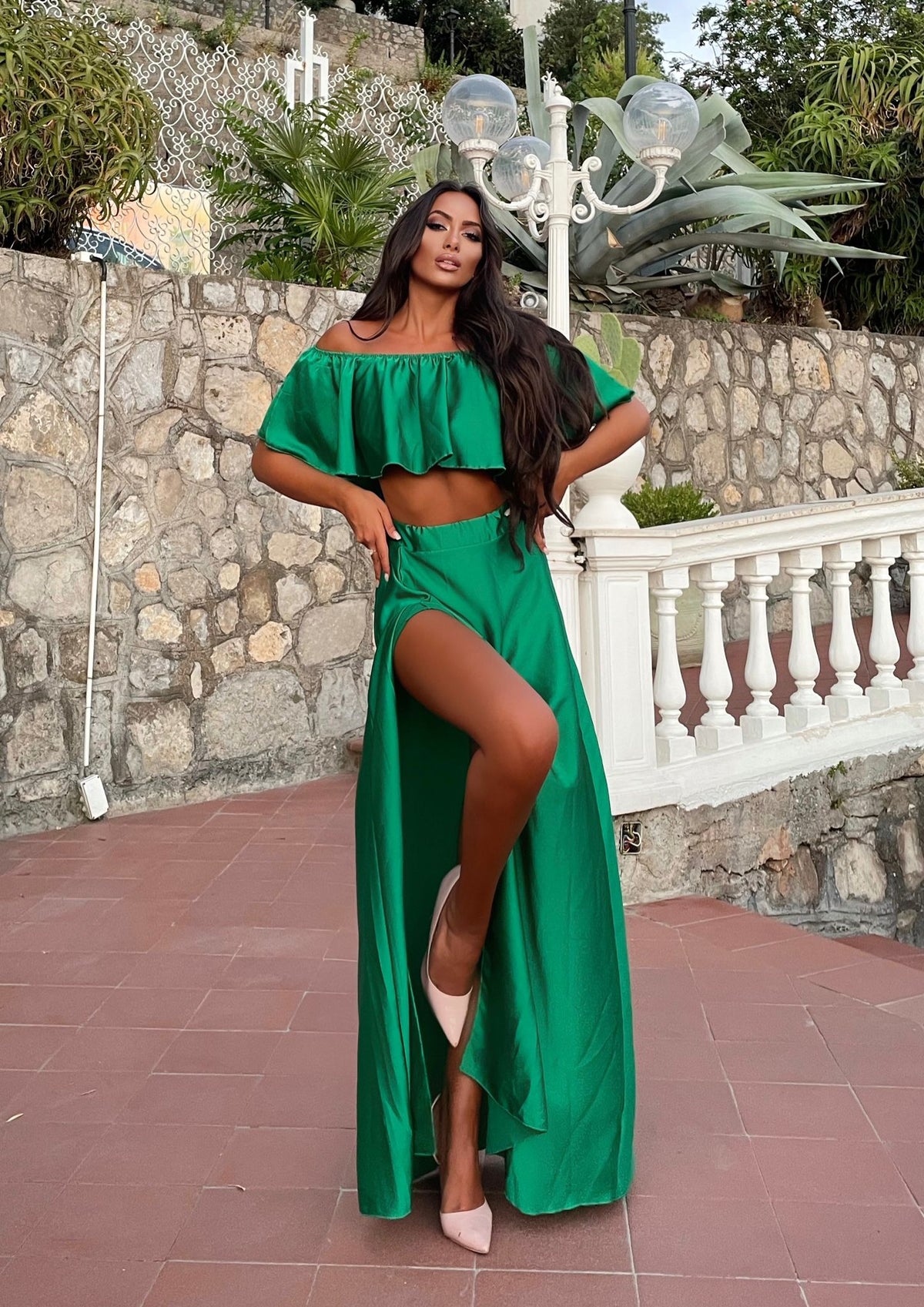 Completo top e gonna verde