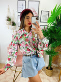 Camicia floreale con borsetta