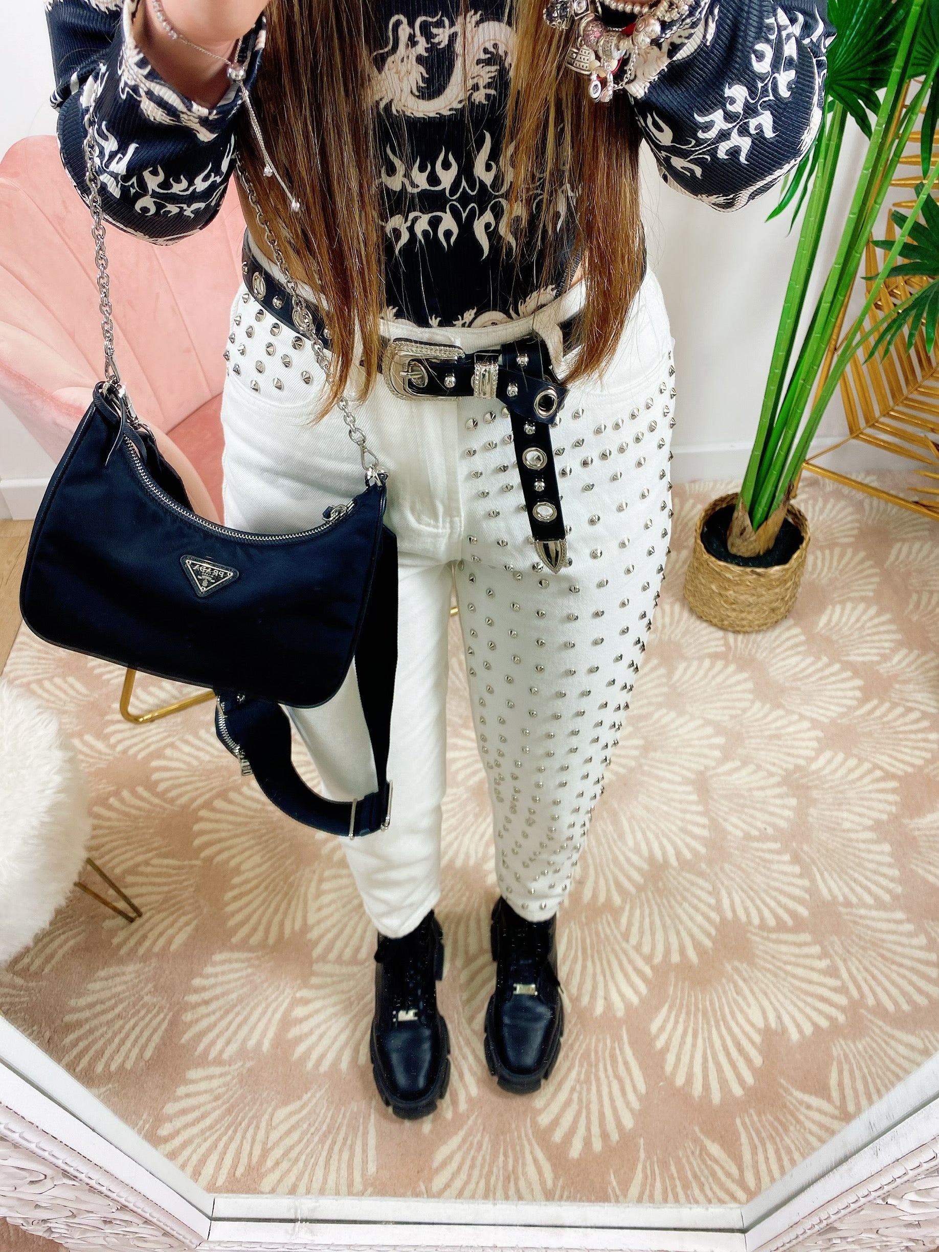 Jeans con borchie Bianco