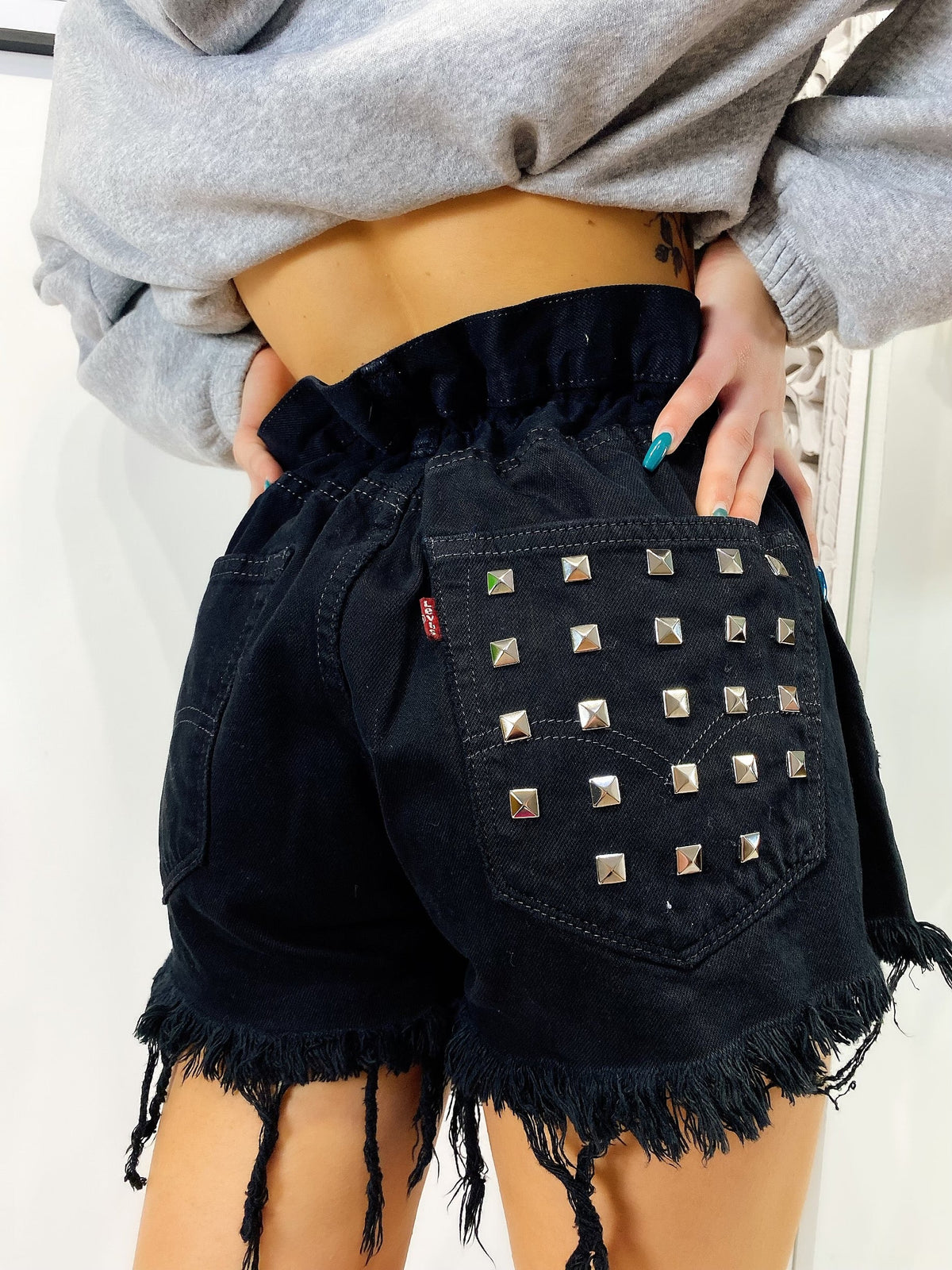 Short Levi’s Vintage con Borchie Nero