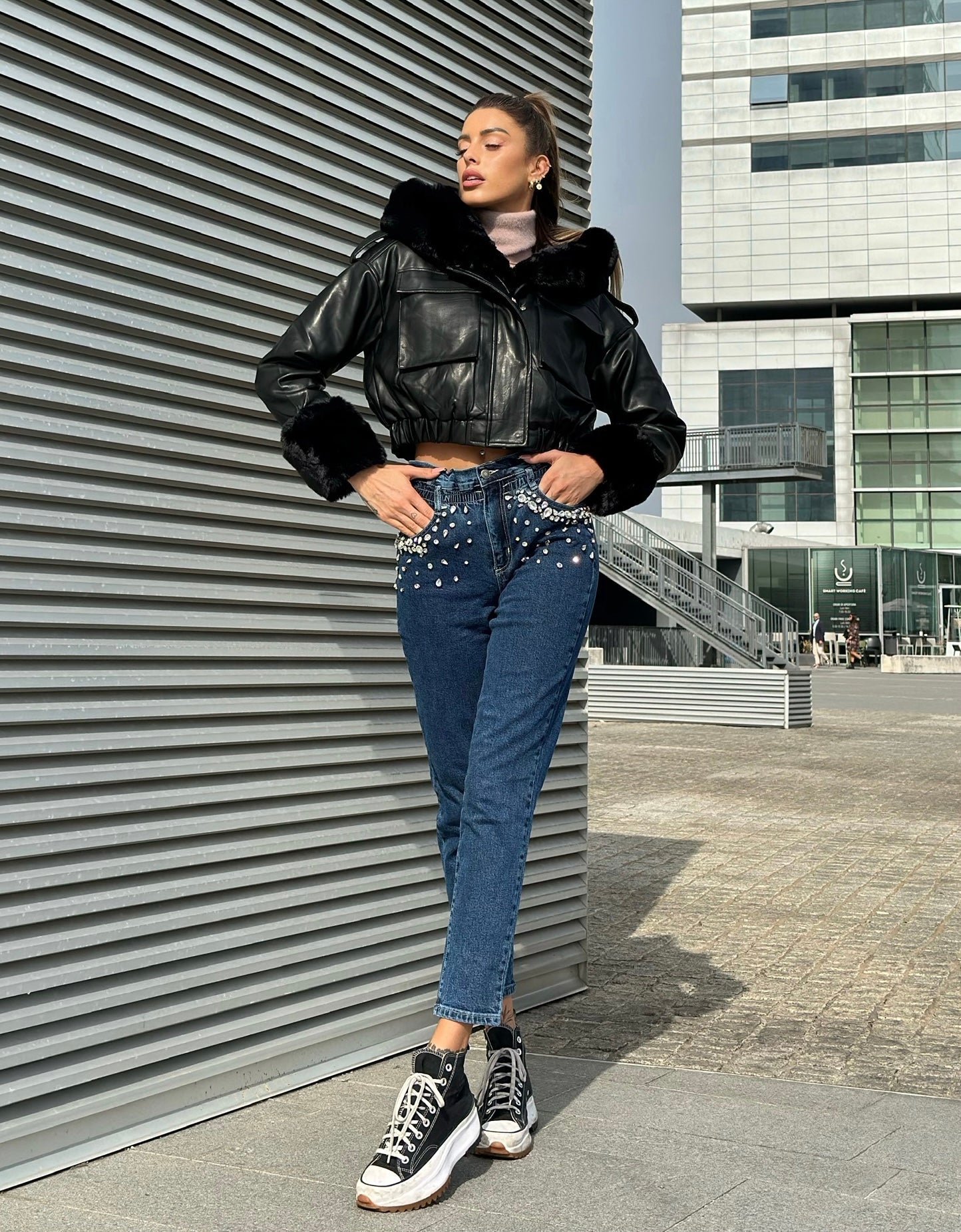 Jeans a caramella con strass