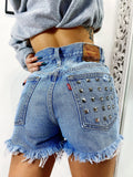 Short Levi’s Vintage con Borchie bagno medio