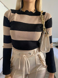 Maglione a righe con spacco nude Nero