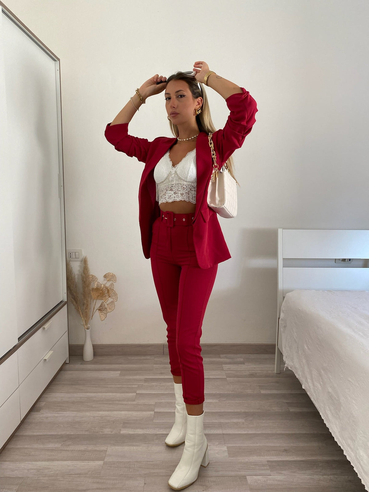 Completo giacca e pantalone ciliegia