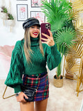 Maglione con collo alto e trecce crop verde