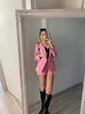 Completo giacca con bottoni e short rosa barbie