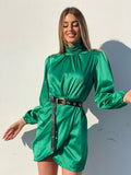 Abito in raso verde smeraldo