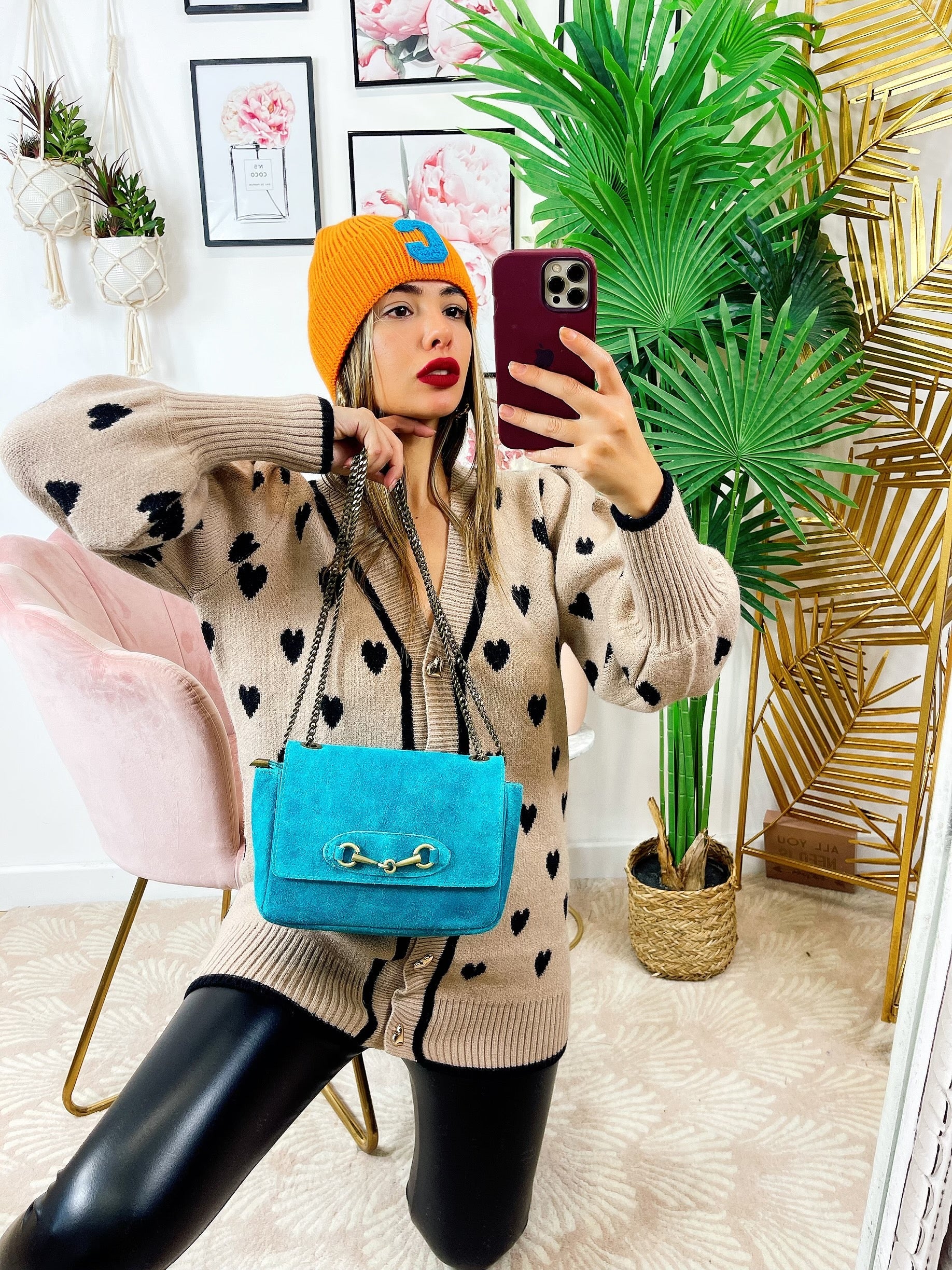 Maxi maglione camel a cuori