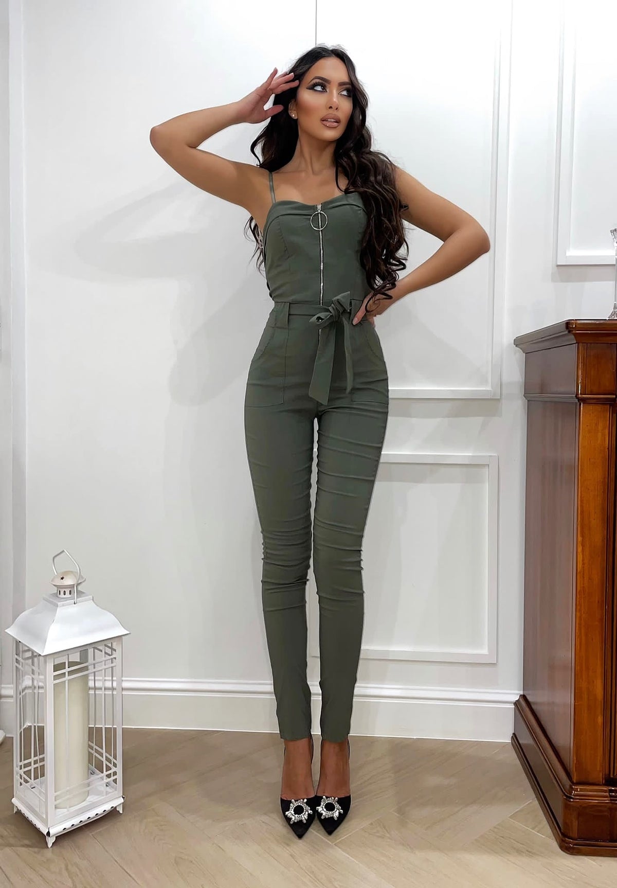 Tuta verde militare con zip