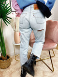 Jeans Levi’s Vintage con spacco chiaro