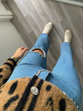 Jeans con strass e cuore