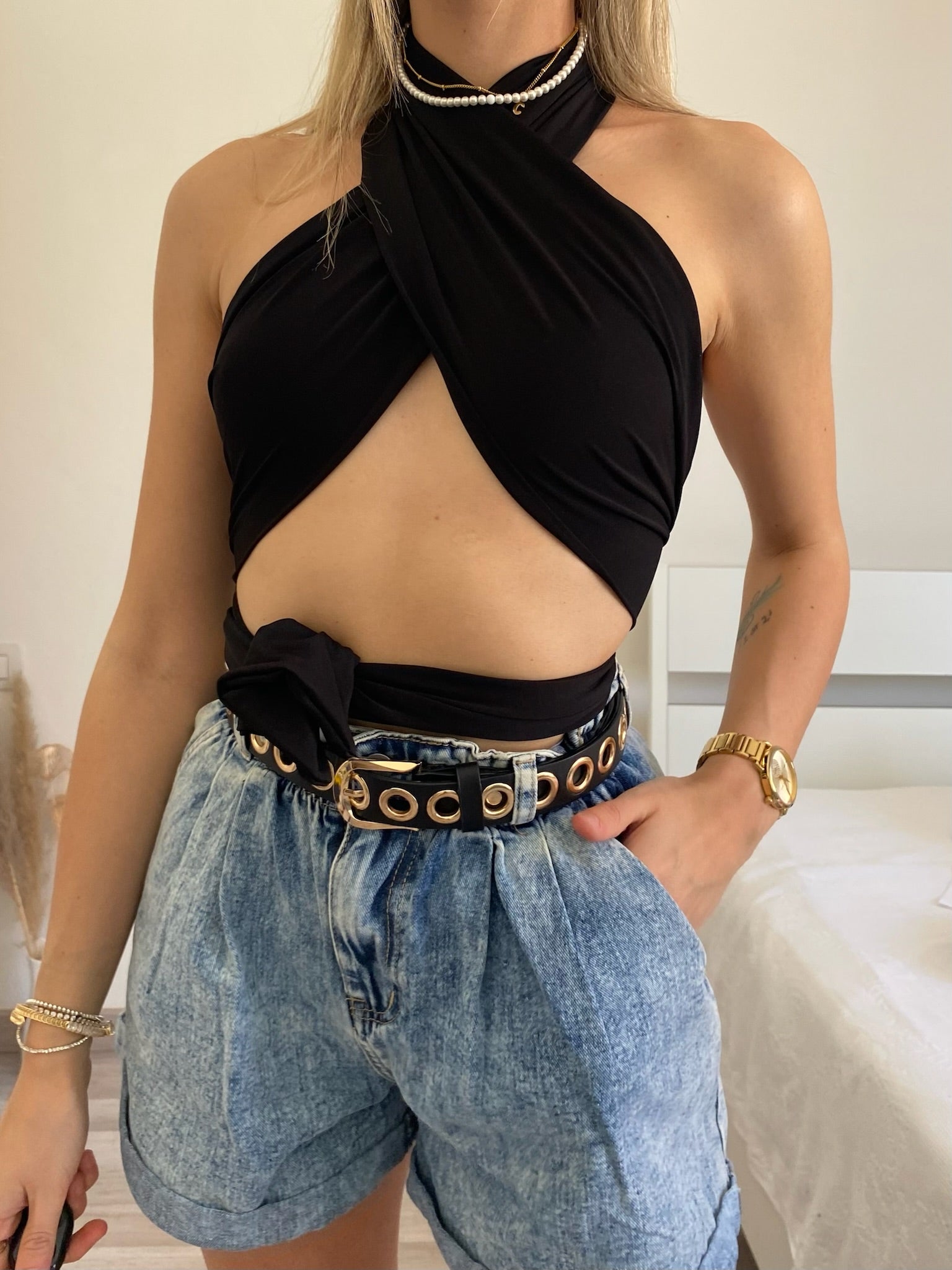 Top a fascia nero
