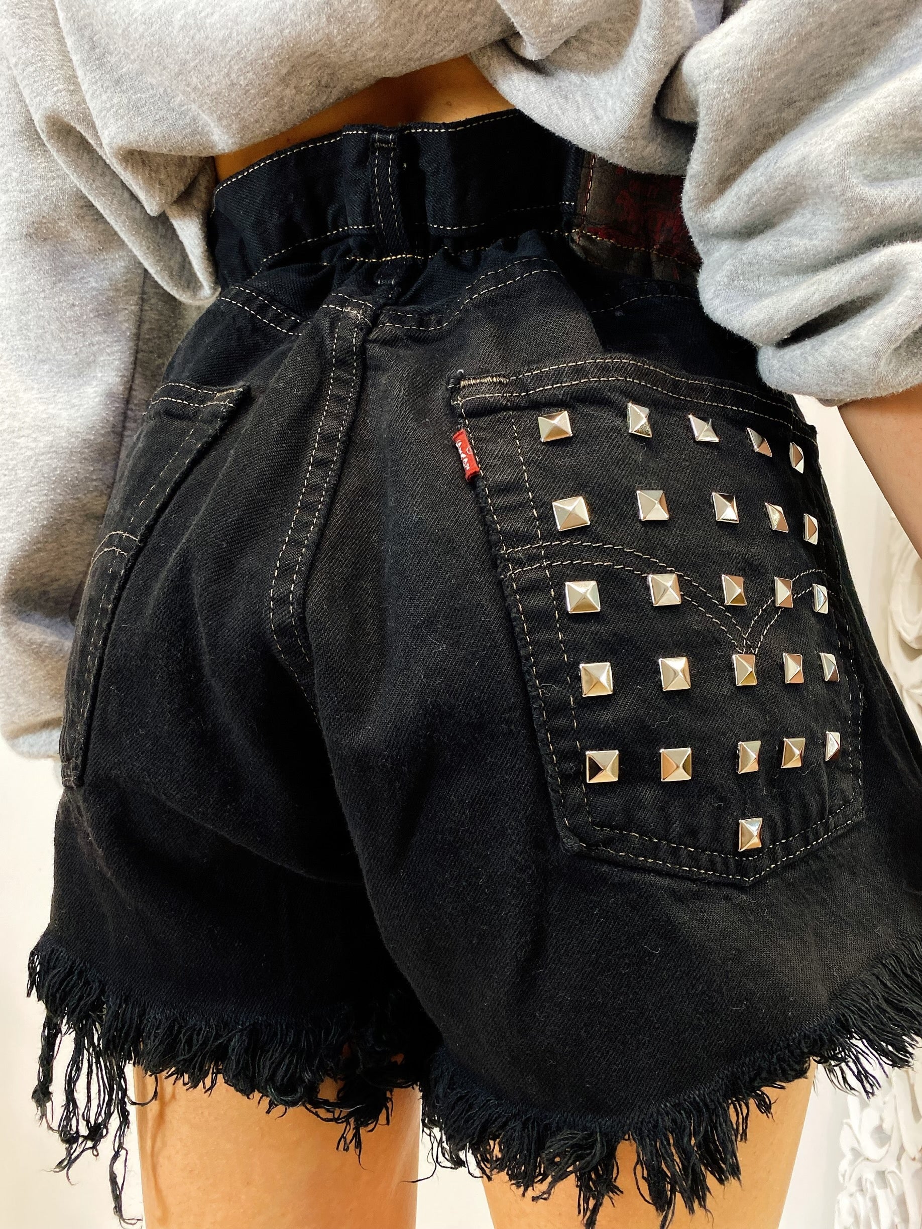 Short Levi’s Vintage con Borchie Nero