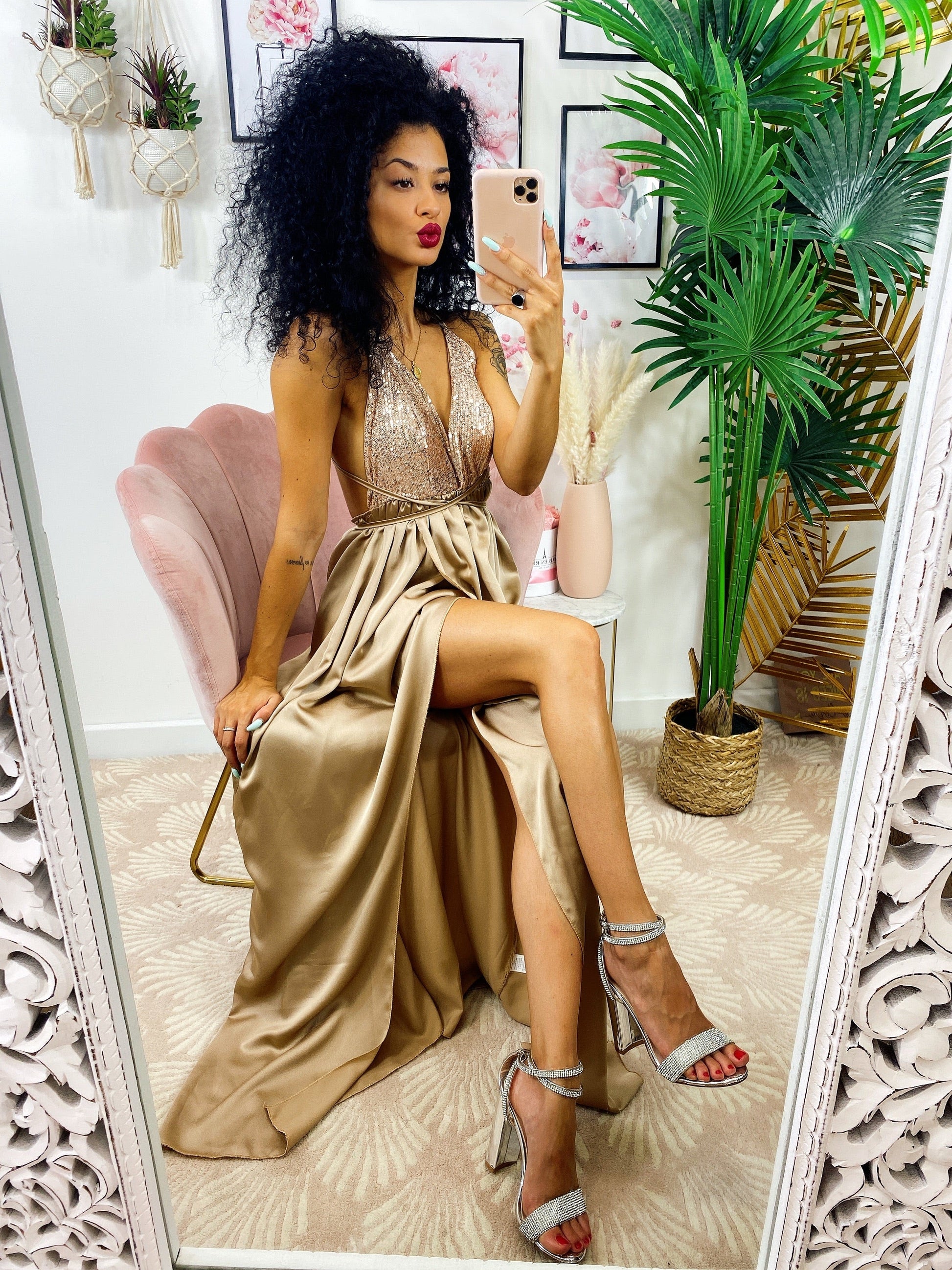 Dress Afrodite con paillettes nude