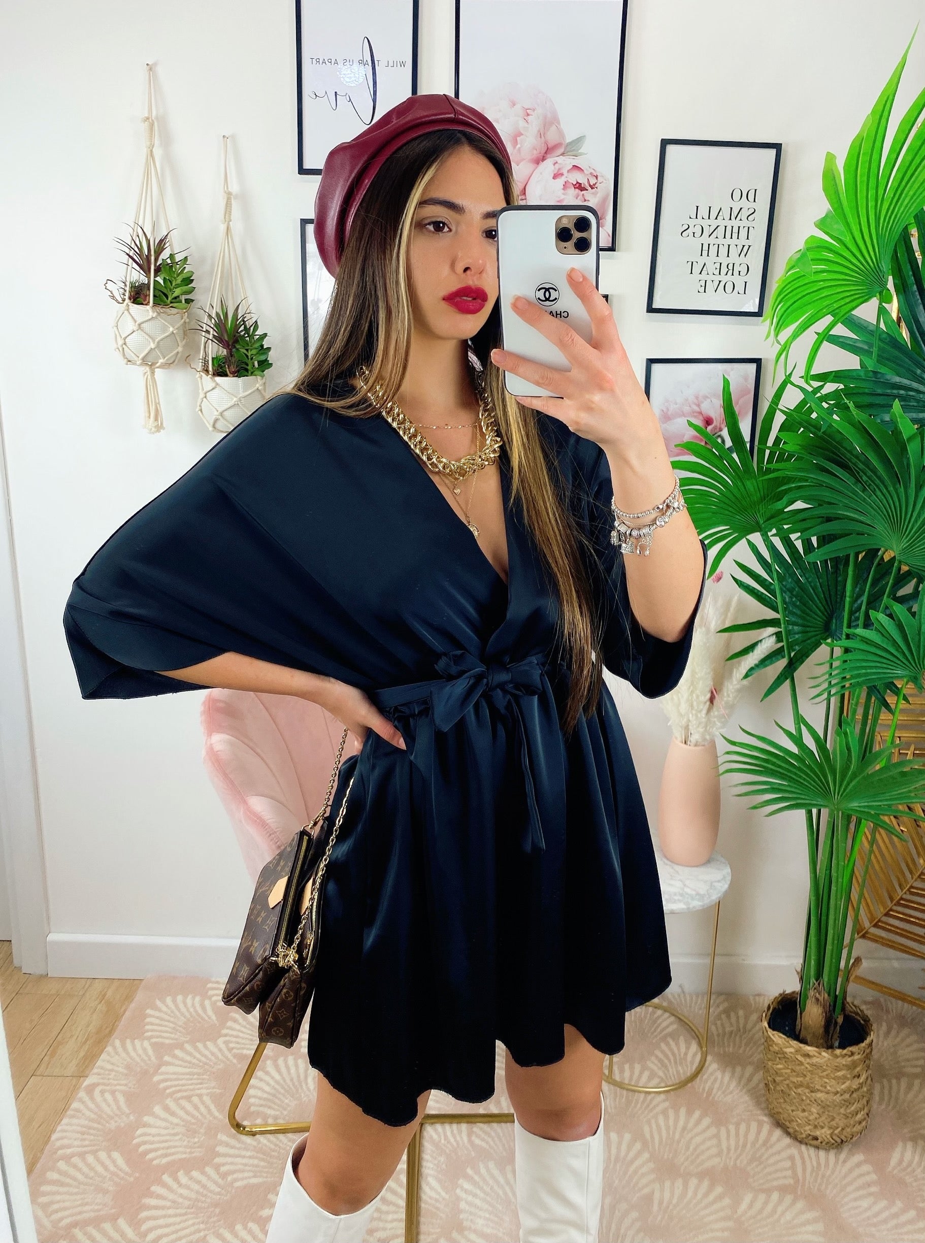 Abito a kimono in raso con cintura