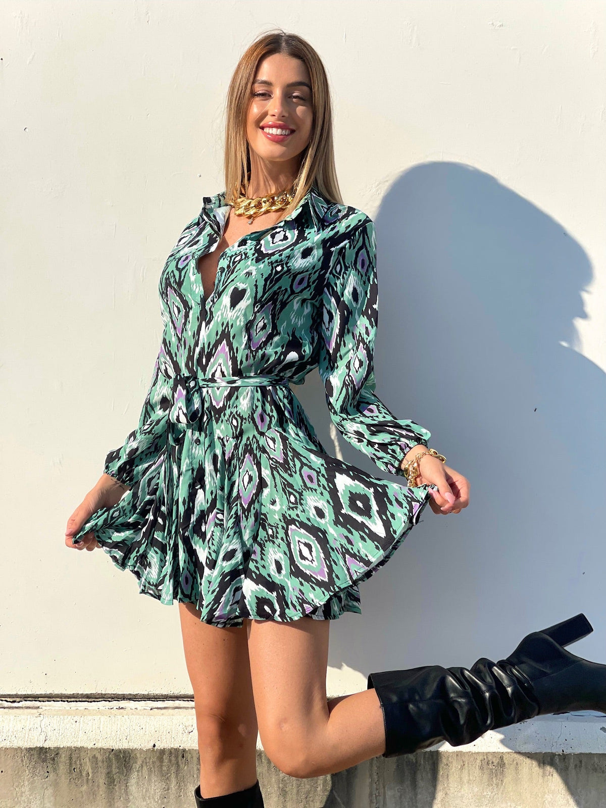 Abito con gonna a ruota dettaglio verde