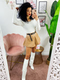 Short in eco pelle con tasche Camel