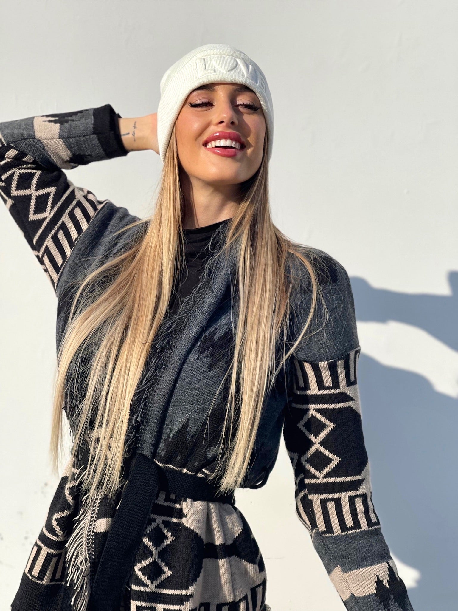 Cappello love bianco