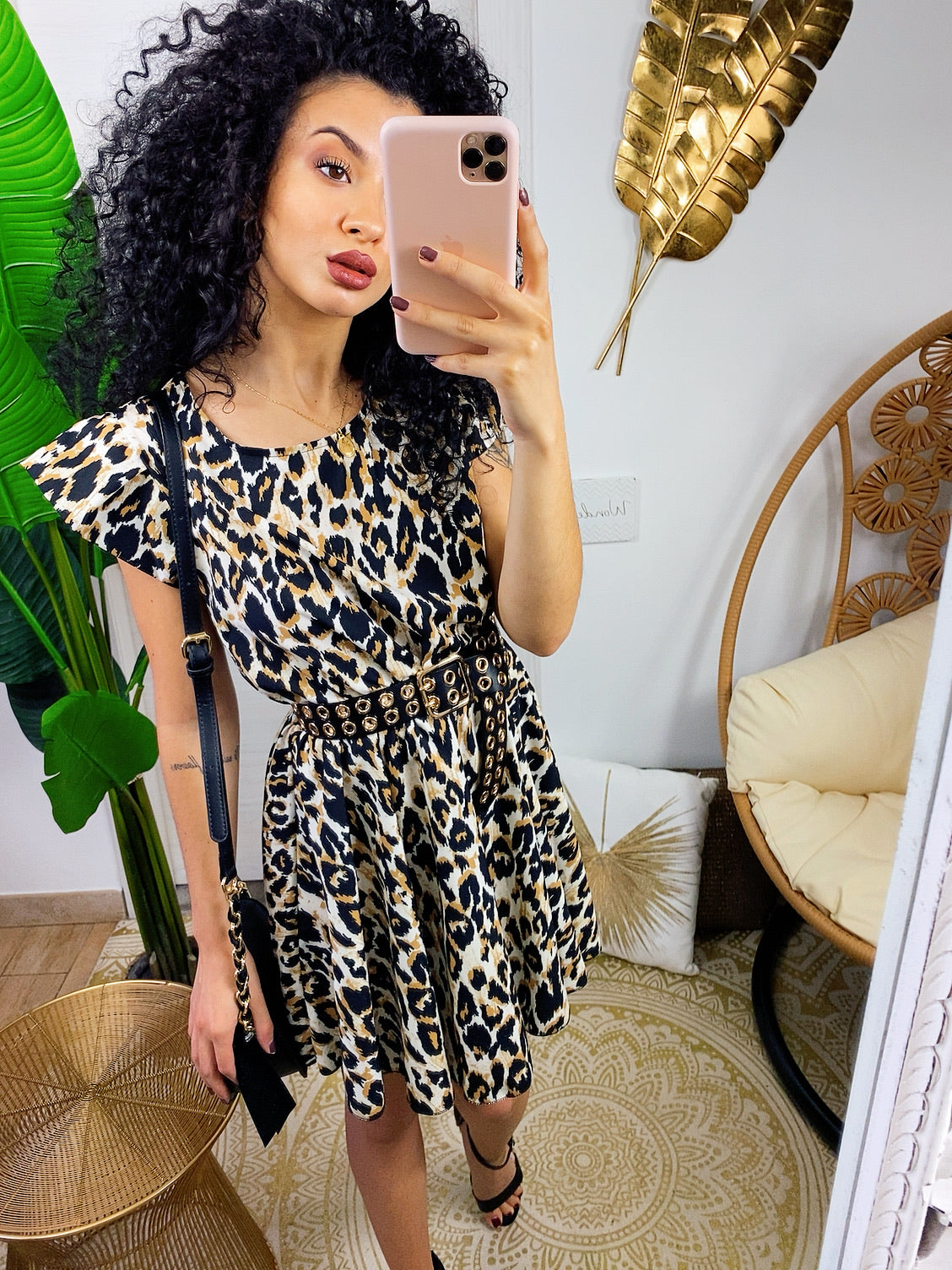 Abito animalier con elastico in vita