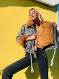 Giaccone di jeans in eco-pelliccia camel