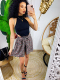 Short a fiori con fiocco